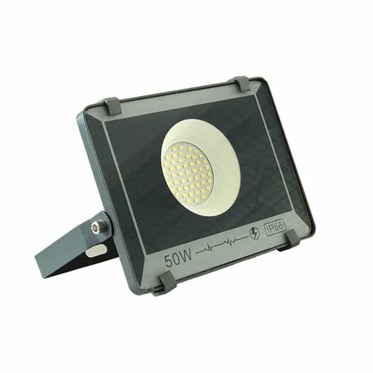 Proiector LED 50W, Lumină Rece – O Alegere Premium pentru Iluminat Durabil și Eficient în Spații Exterioare