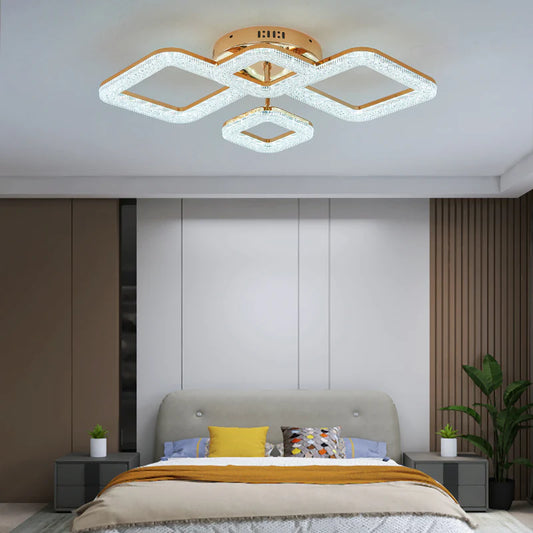 Lustră LED elegantă DM Living, Model DM230/2+2 – Iluminare Personalizată cu Accente Auriu-Vintage pentru O Ambianță Rafnată
