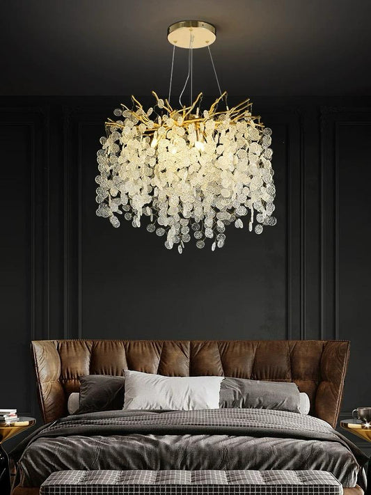 Candelabru Auriu cu 6 Brațe și Cristale, Design Elegant, DM9103/600 – Perfect pentru sufragerii sau holuri luxoase, cu iluminare rafinată.