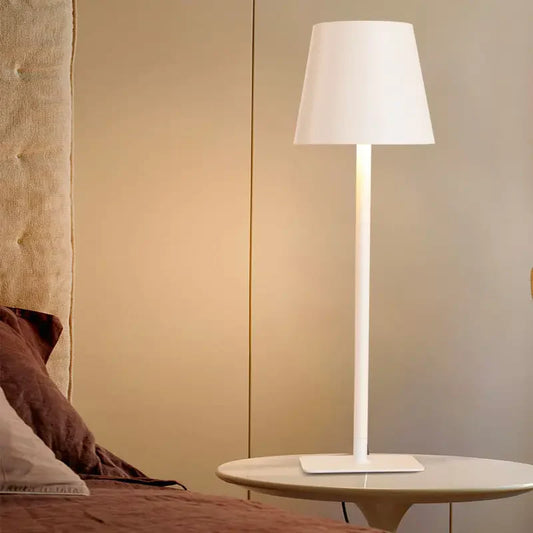 Lampa de masa DMLiving, Touch, 3 Tipuri De Lumina, Incarcare USB Alb