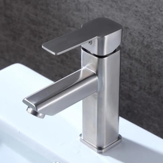 Baterie Lavoar, Inox Satinat Model MP013 – Design Modern și Durabilitate pentru Baia Ta