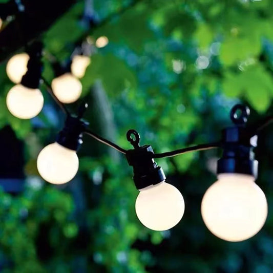 Ghirlandă Luminoasă Premium, 5m, 10 Surse de Iluminare Caldă – Perfectă pentru Ambientul Sărbătorilor de Iarnă