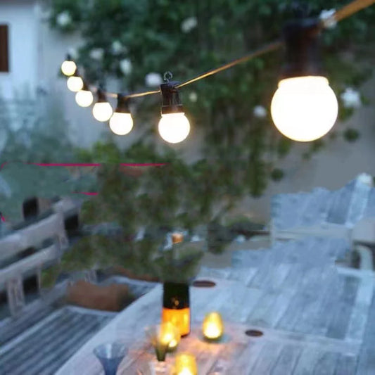 Ghirlandă Luminoasă Premium, 5m, 10 Surse de Iluminare Caldă – Perfectă pentru Ambientul Sărbătorilor de Iarnă