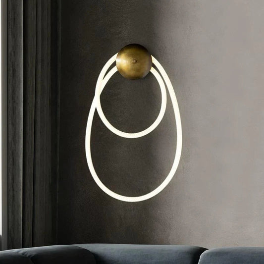 Aplică LED Eleganta DM Living, Model R9157/1, Auriu/Alb – Soluție Practică Și Sofisticată Cu 3 Moduri De Lumină Pentru Spații Interioare.
