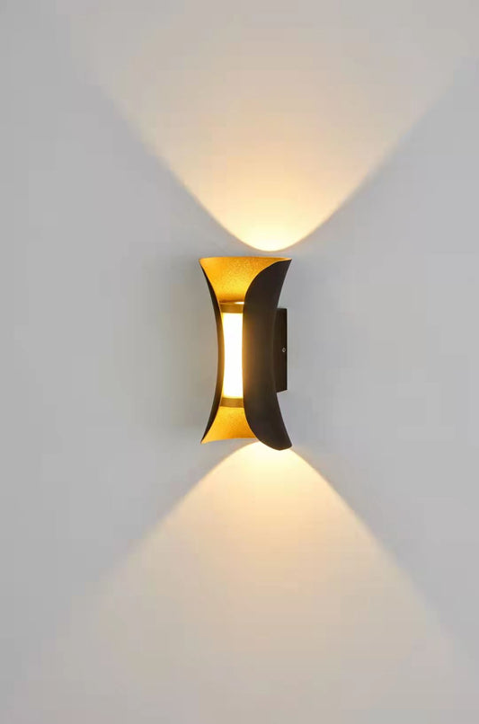 Aplică LED, design contemporan cu iluminare elegantă