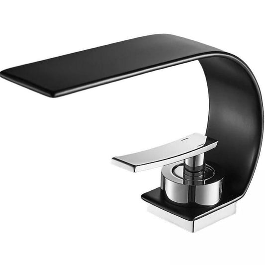 Baterie Lavoar Negru Model OD/2033 – Design Modern și Funcționalitate Premium pentru Baia Ta