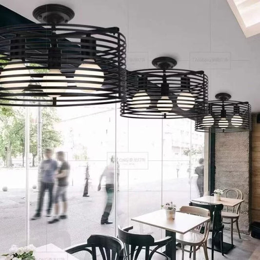 Pendul Metalic Rafinant, DM 46, Negru – Design Stilat pentru Livinguri și Sufragerii